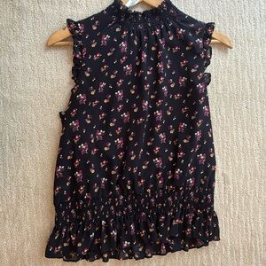 EUC J.CREW Sleeveless mockneck smocked top in splatter floral.